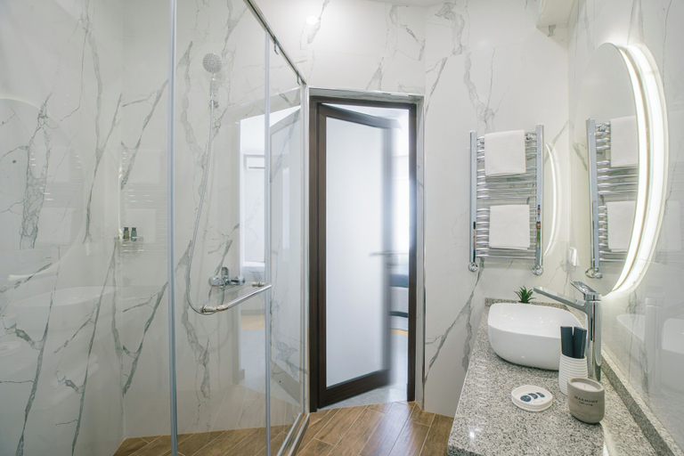 Bathroom 5, CheckInn Apartments, Yerevan