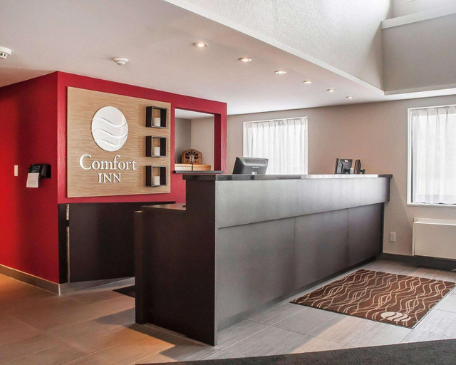 Public Area 3, Comfort Inn Orillia, Simcoe
