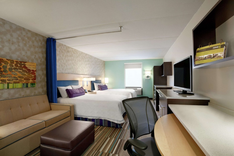 Bedroom 2, Home2 Suites By Hilton Philadelphia Convention Center, Philadelphia