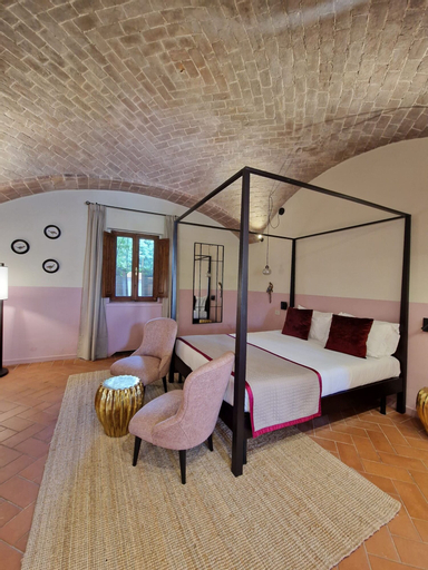 Bedroom 17
