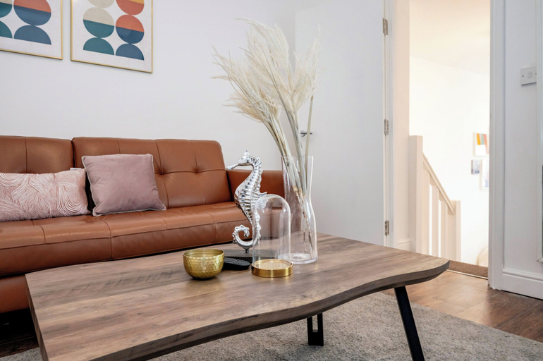 Others 4, Beautiful Flat Near the Center 11 min, London