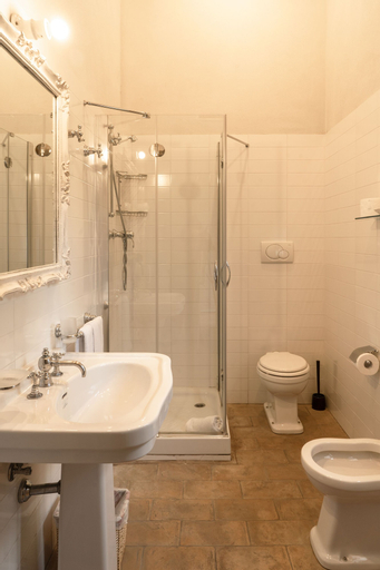 Bathroom 8