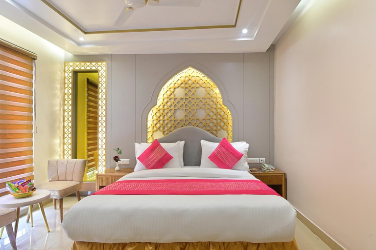 Others 5, Hotel Sonu Dx, Delhi