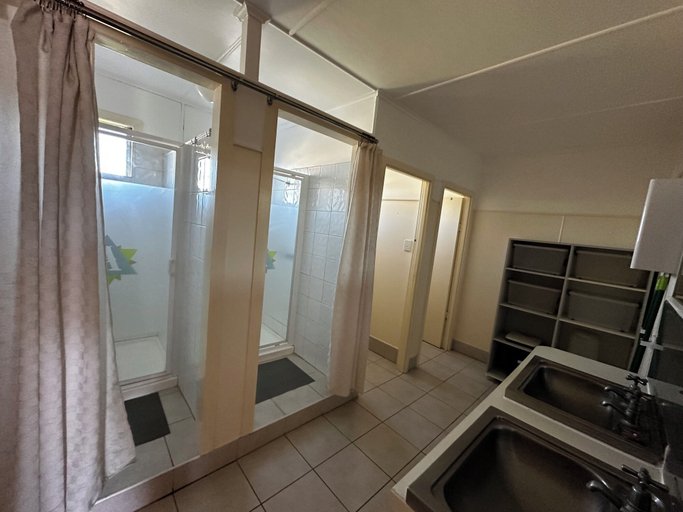 Bathroom 3, Star Guesthouse, Whitsunday