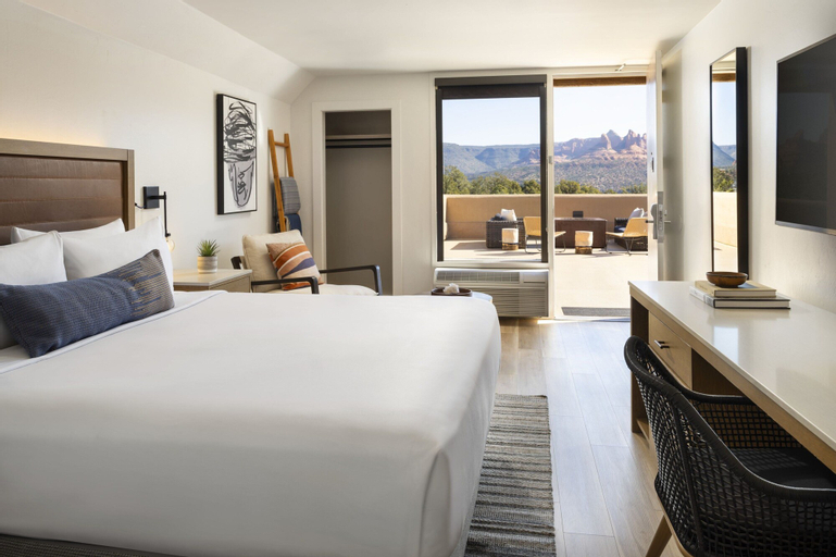 Bedroom 21
