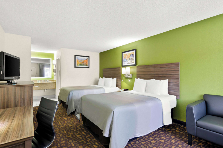 Bedroom 3, Quality Inn Salem - I-81, Salem