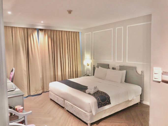 Bedroom 18