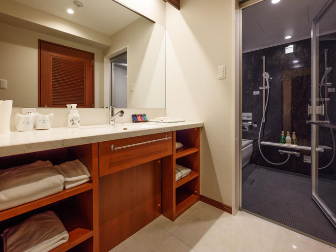 Bathroom 4, Hotel Resonex Nago, Nago