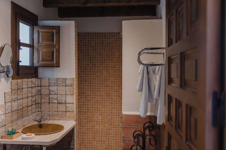 Bathroom 5, La Posada Morisca, Málaga