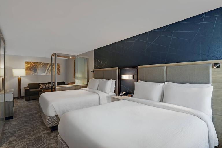 Bedroom 2, SpringHill Suites by Marriott Palm Desert, Riverside