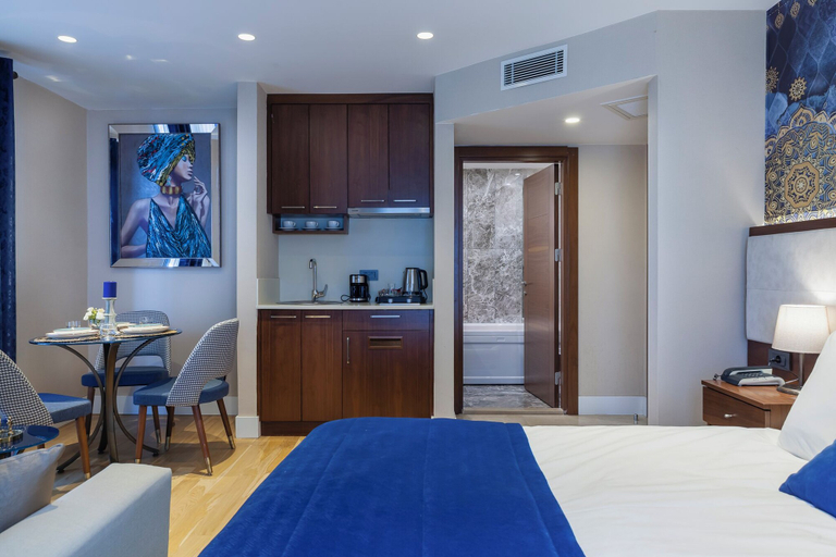 Bedroom 4, Lord Morgan Exclusive Design & Cihangir, Beyoğlu