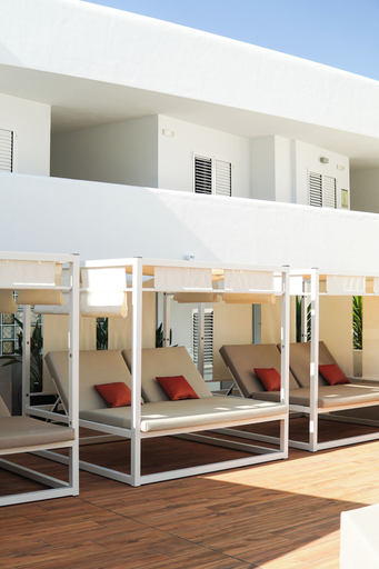 Exterior & Views 2, Oasis Sa Tanca Apartments by Typic Hotels, Baleares