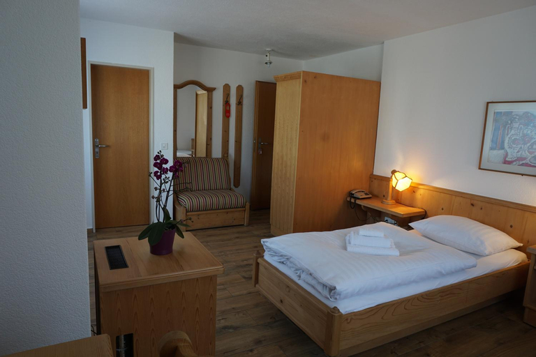 Bedroom 6