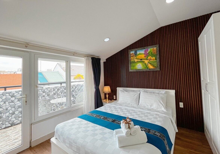 Bedroom 6