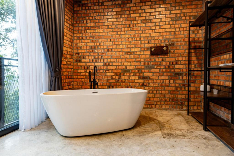 Bathroom 5