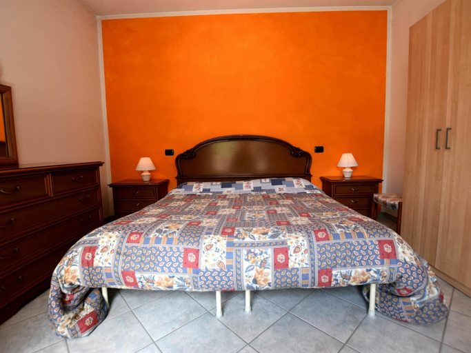 Bedroom 2, Belvilla by OYO Flat With Terrace Near the Lake, Como