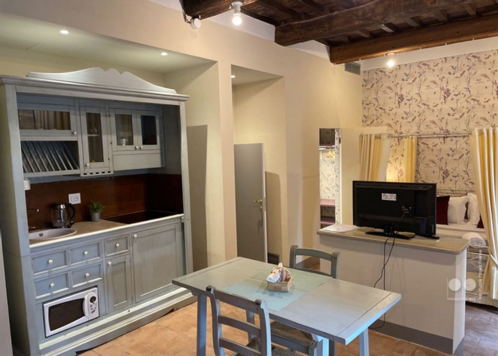 Dining Room 11