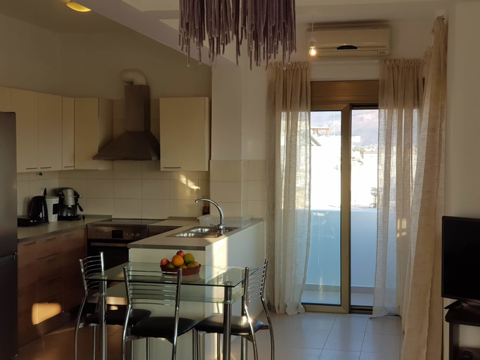Others 4, Iriana's Apartments in Center, Crete