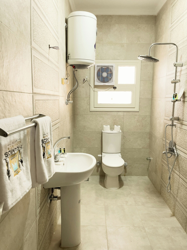 Bathroom 3, Sneferu Pyramids Golden Gate, Al-'Umraniyah