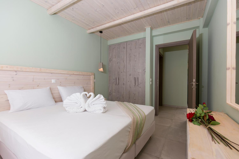 Bedroom 2, Anthemis Hotel Apartments, North Aegean