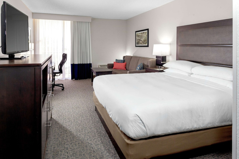 Bedroom 3, Doubletree By Hilton - Palm Beach Gardens, Palm Beach