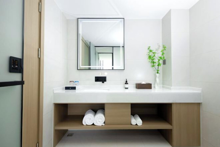 Bathroom 3, JiHe Hotel (Jiaozuo Railway Station Puji Road), Jiaozuo
