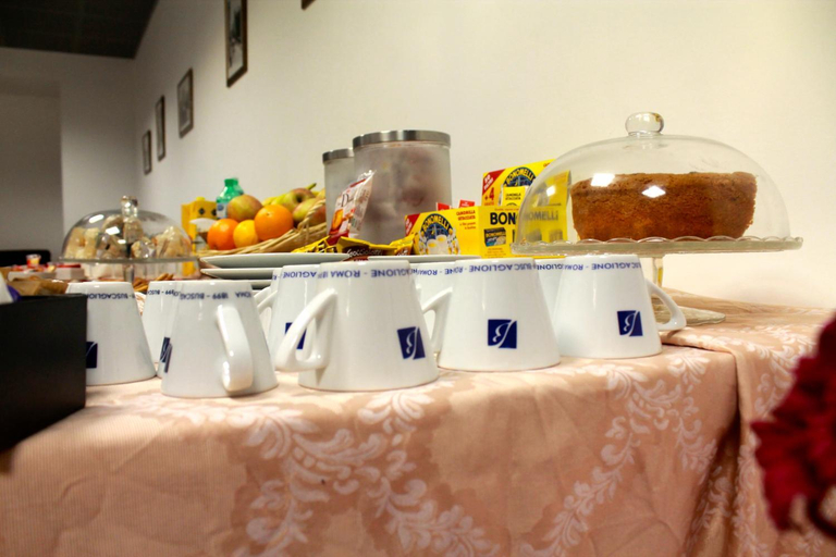 Food & Drinks 5, Residence Sol Levante, Rome