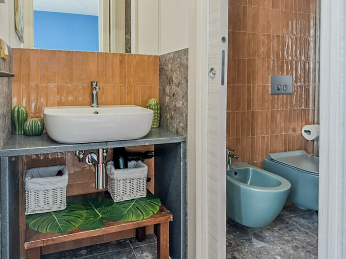 Bathroom 3, Il Sogno di Beatrice Luxury Apartment with Views, La Spezia