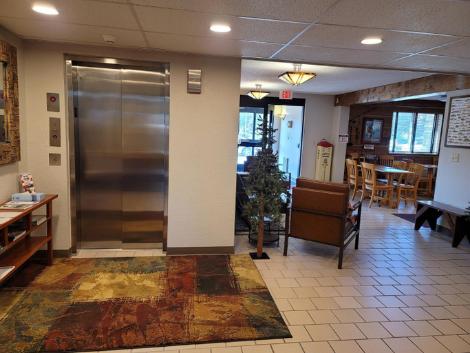 Public Area 2, I M Hotel by Timberlake, Itasca