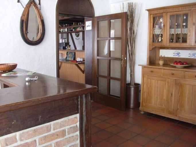 Others 4, Hotel Spitze Warte, Soest