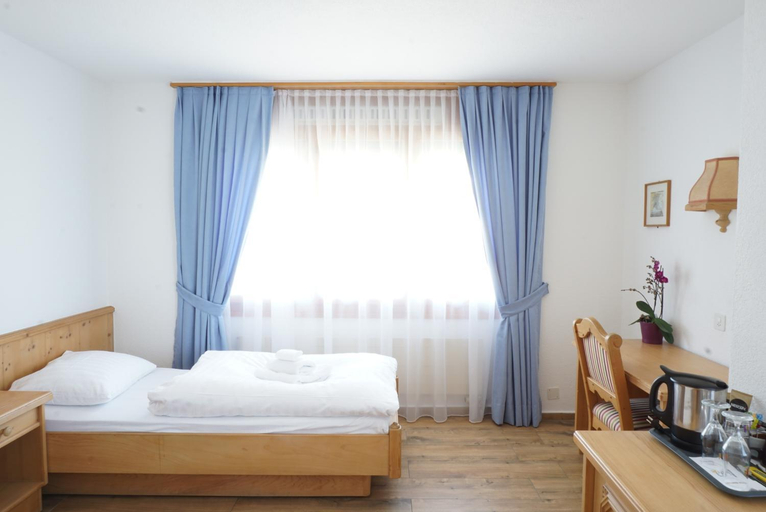 Bedroom 3, Hotel Sternen, Aarau
