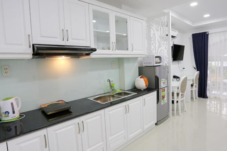 Dining Room 2