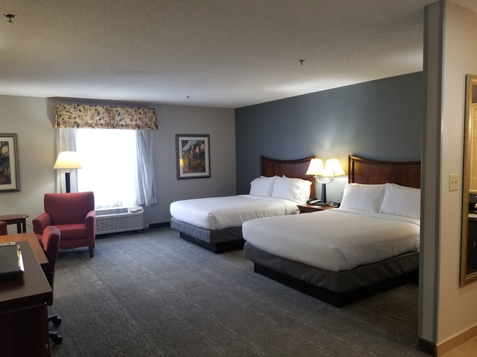 Bedroom, Wingate by Wyndham Savannah I-95 North, Chatham