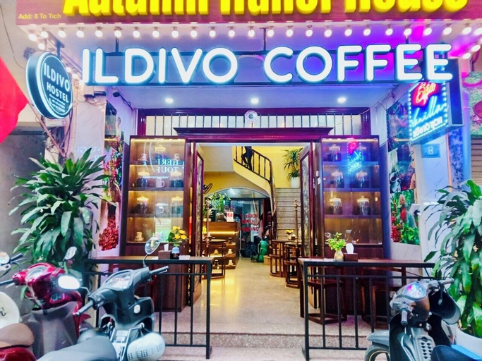 Il Divo Hostel, Hoàn Kiếm