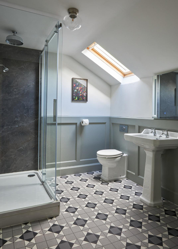 Bathroom, The Exmoor Forest Inn, Somerset