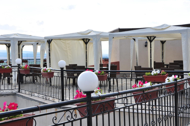 Food & Drinks 5, Villa on the Black Sea, Nesebar