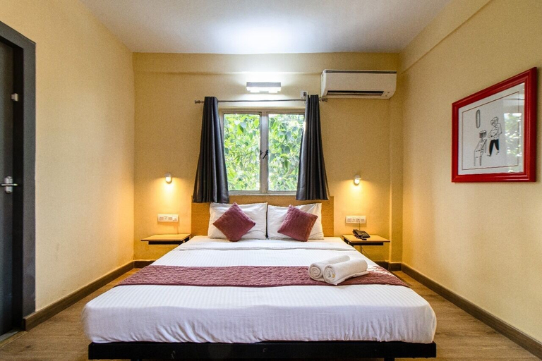 Bedroom 2, Hotel Saltel, South 24 Parganas
