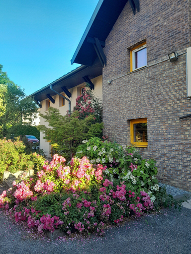 Exterior & Views 2, Premiere Classe Annecy Cran-Gevrier, Haute-Savoie