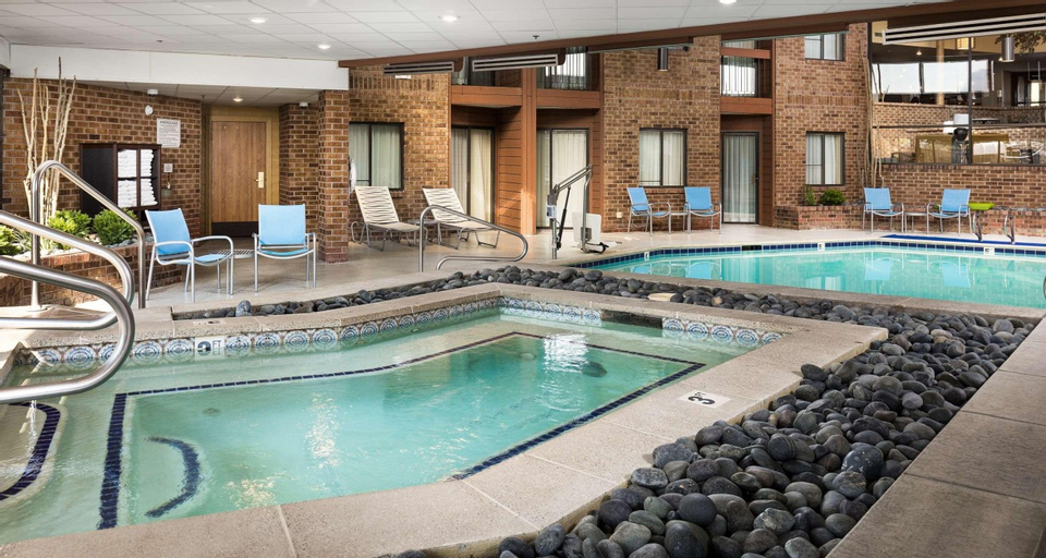 Sport & Beauty 4, Best Western Plus Landmark Inn, Summit