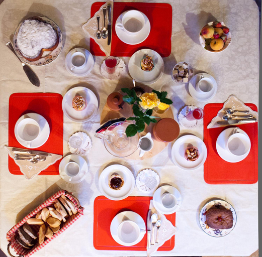 Food & Drinks 2, B&B Costalta, Parma