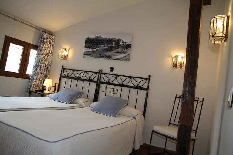 Bedroom 4, Hostal la posada de Zocodover, Toledo