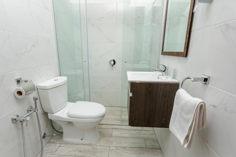 Bathroom 4, Hotel Bahamas, n.a349