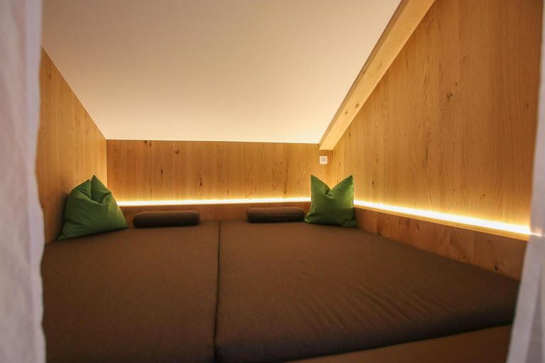 Bedroom 2, Hotel - Wirts'haus "Zum Schweizer", Zell am See