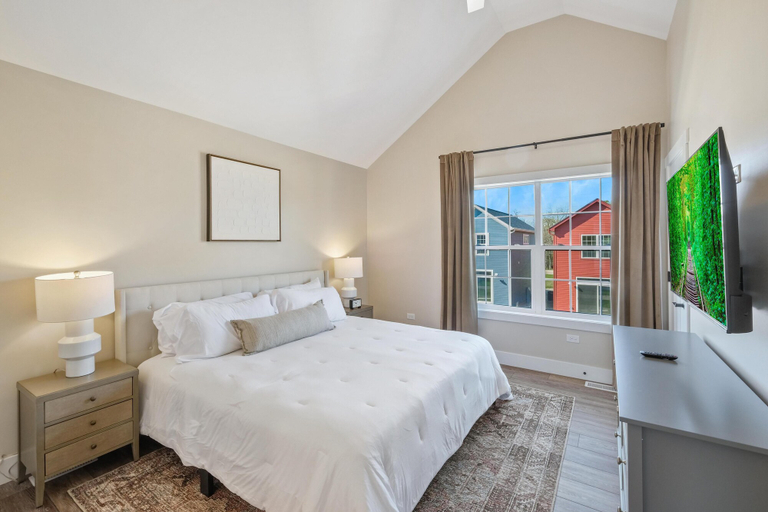 Bedroom 3, The Statesman, La Salle