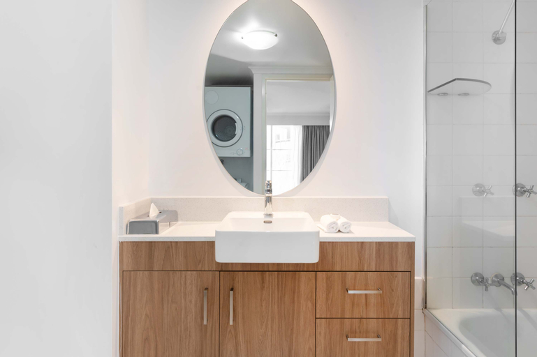 Bathroom 20