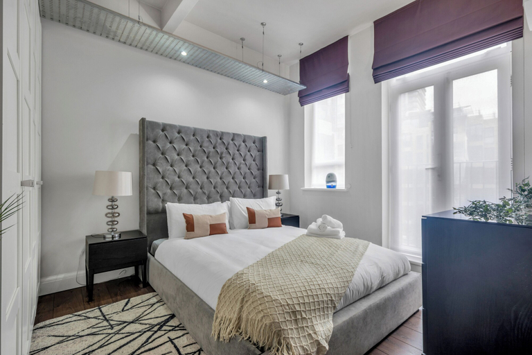 Bedroom 2, Three Bedroom Apartment in City Reach, London