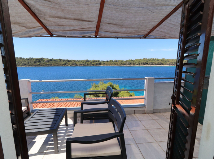 Others 4, Apartments Karbuni By The Sea, Blato