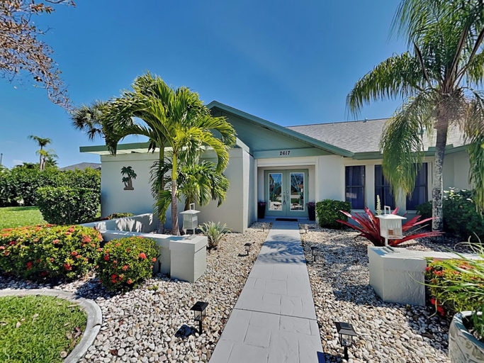 Exterior & Views 2, Tropical Breeze Dockside Oasis, Lee