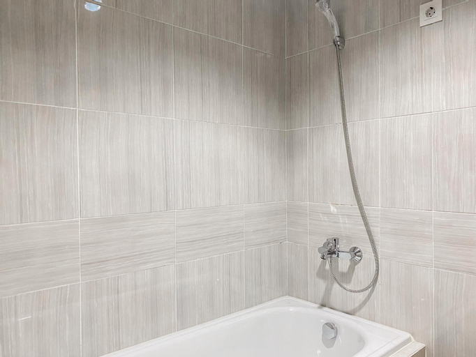 Bathroom 4