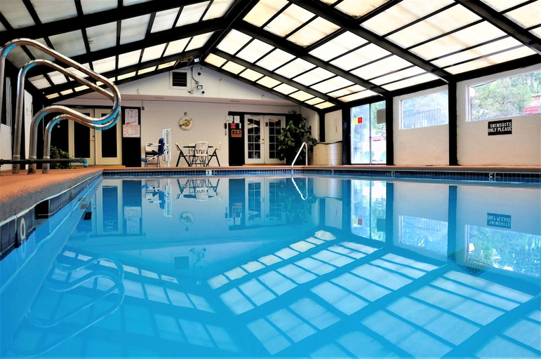 Sport & Beauty, Pinecliff Village Resort, Lincoln